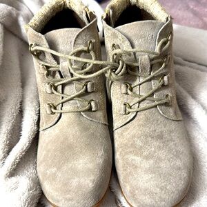 WOMEN'S PROPET DELANEY TAN SUEDELEATHER BOOTS